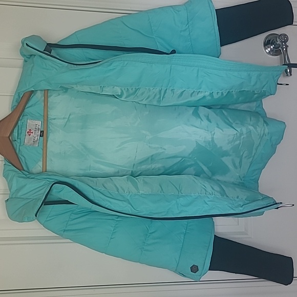 Aqua Puffer Jacket - Picture 2 of 9